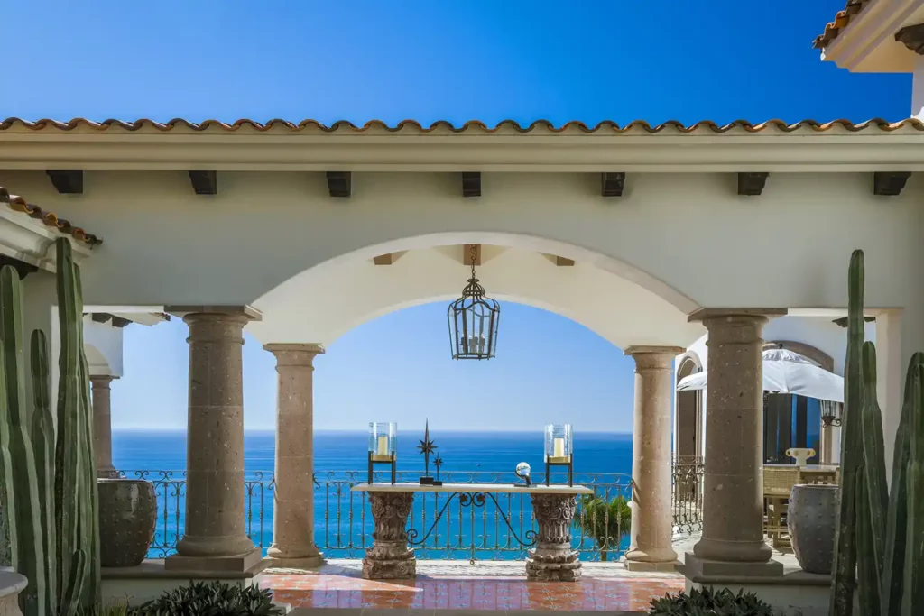 Smart Luxury Real Estate in Del Cabo