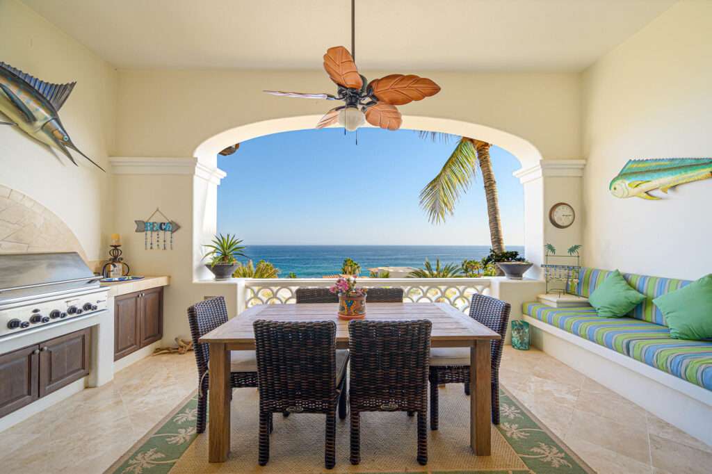 with Garage, San Jose del Cabo, BS | San Jose del Cabo For Sale