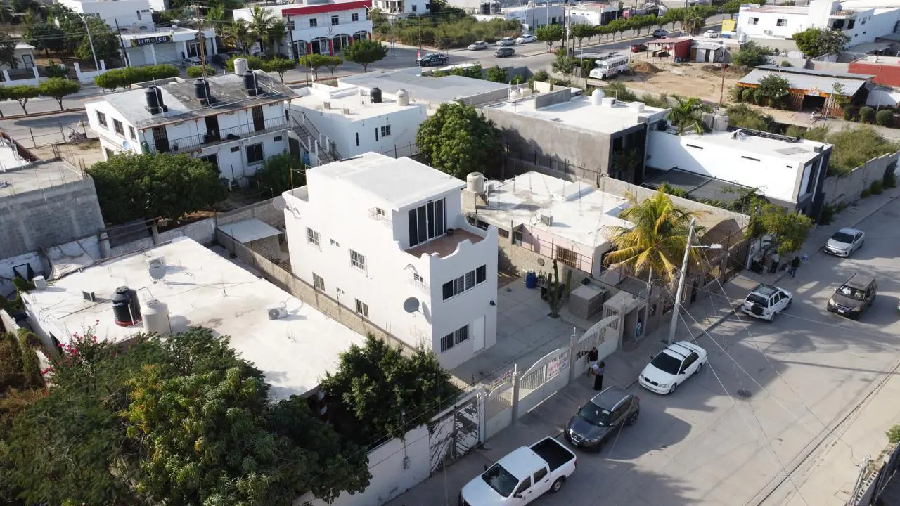 San Jose del Cabo Santa Rosa Strategic Investment in El Zacatal: Dual-Unit Property with High ROI PotentialLocated just one block from the main Blvd. Dr. Ernesto Chánez Chávez, this property is a prime opportunity in one of San José del Cabo's high-demand rental markets. The building features two independent, spacious units designed for modern living.Unit A (2 Bedrooms): A generous layout ideal for small families or professionals. It features a full kitchen with a functional breakfast bar and a complete bathroom.Unit B (1 Bedroom): A cozy, efficient unit perfect for couples or individuals. Includes a kitchen with a built-in bar and a full bathroom. for sale