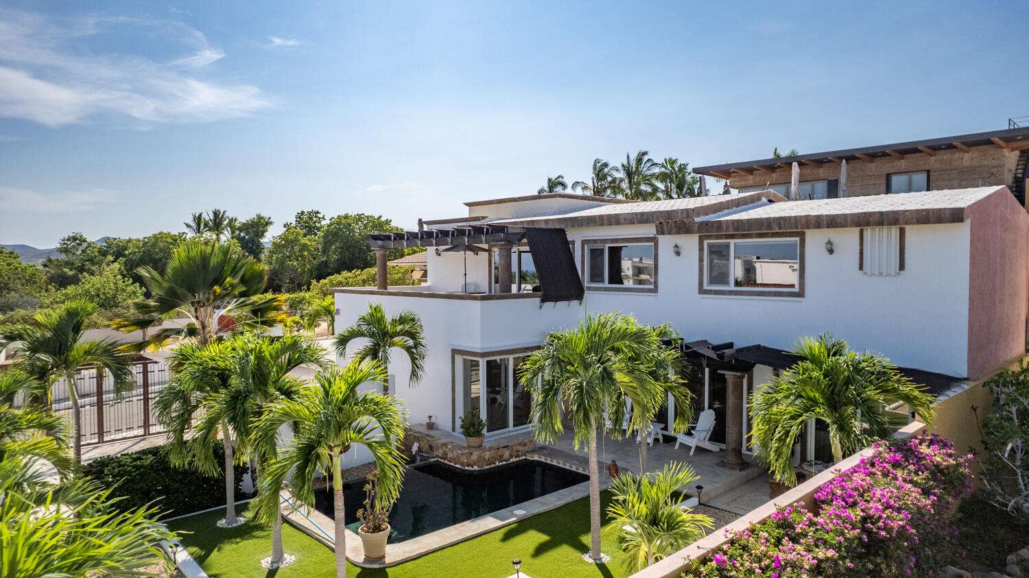 San Jose del Cabo El Tule-Inland:General This 4-bedroom, 3.5-bath home in El Tule sits on the Los Cabos corridor with direct ocean and Chileno Bay – Lote 3 MF, San Jose Corridor, BS